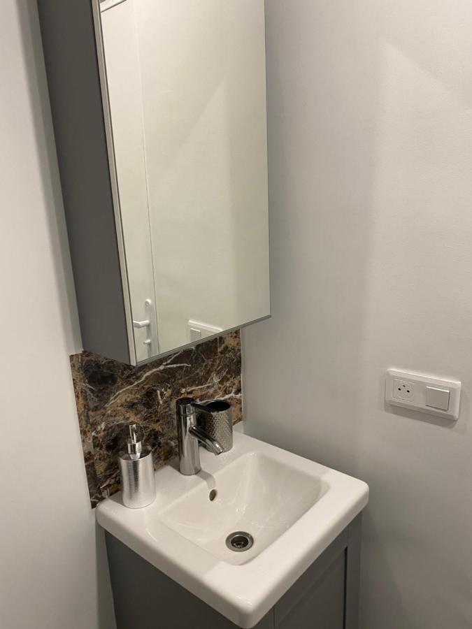 5 Pieces Av Petite Place Parking Proche Zenith Et Cite Sciences Villette Пантен Екстериор снимка